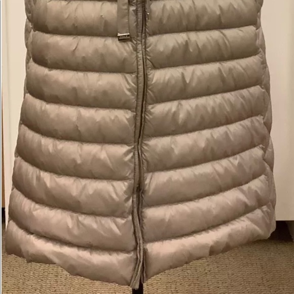 MAXMARA, “The Cube Collection,” Goose Down Vest, Tawny, Sz 10, NWT’s - Picture 11 of 15